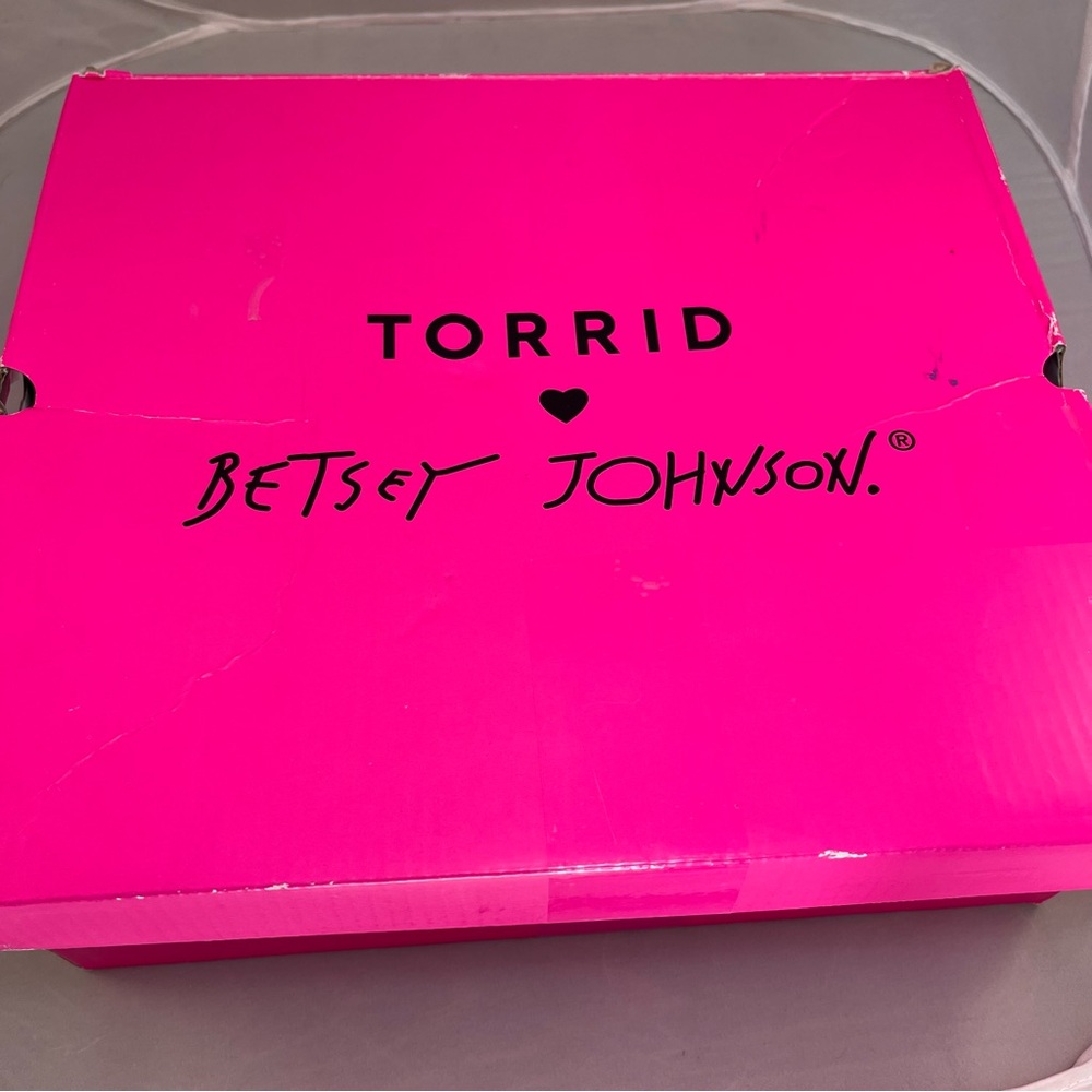 IOB Betsey Johnson for Torrid Rhinestone Lace-Up Combat Boots-Sz 8 - Picture 11 of 12